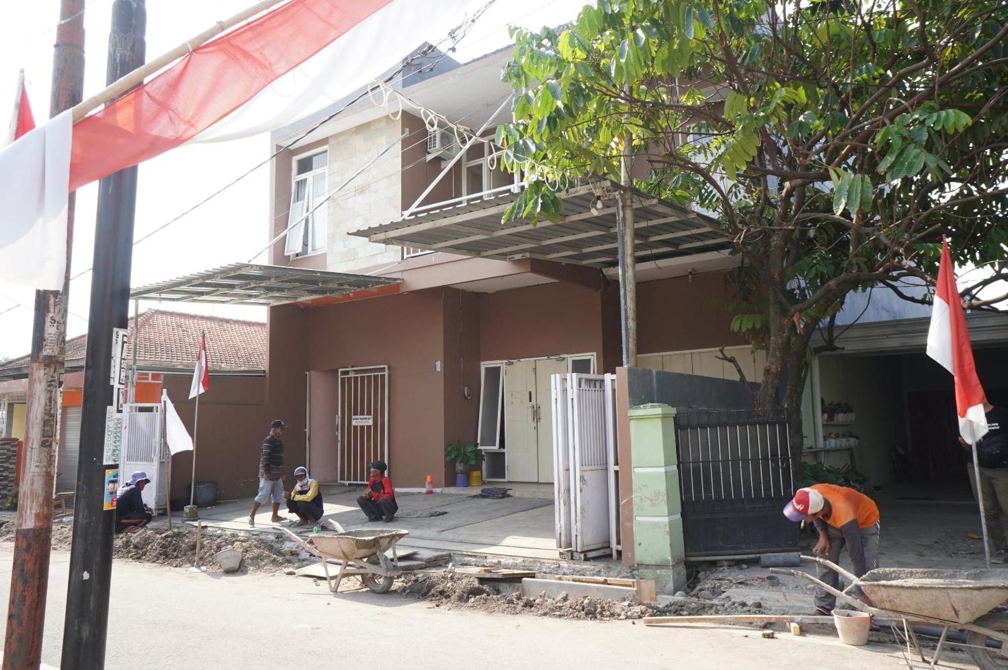 Spot On 93611 Kost Pak Suyatno Syariah 2 Hotel Ponorogo Exterior photo