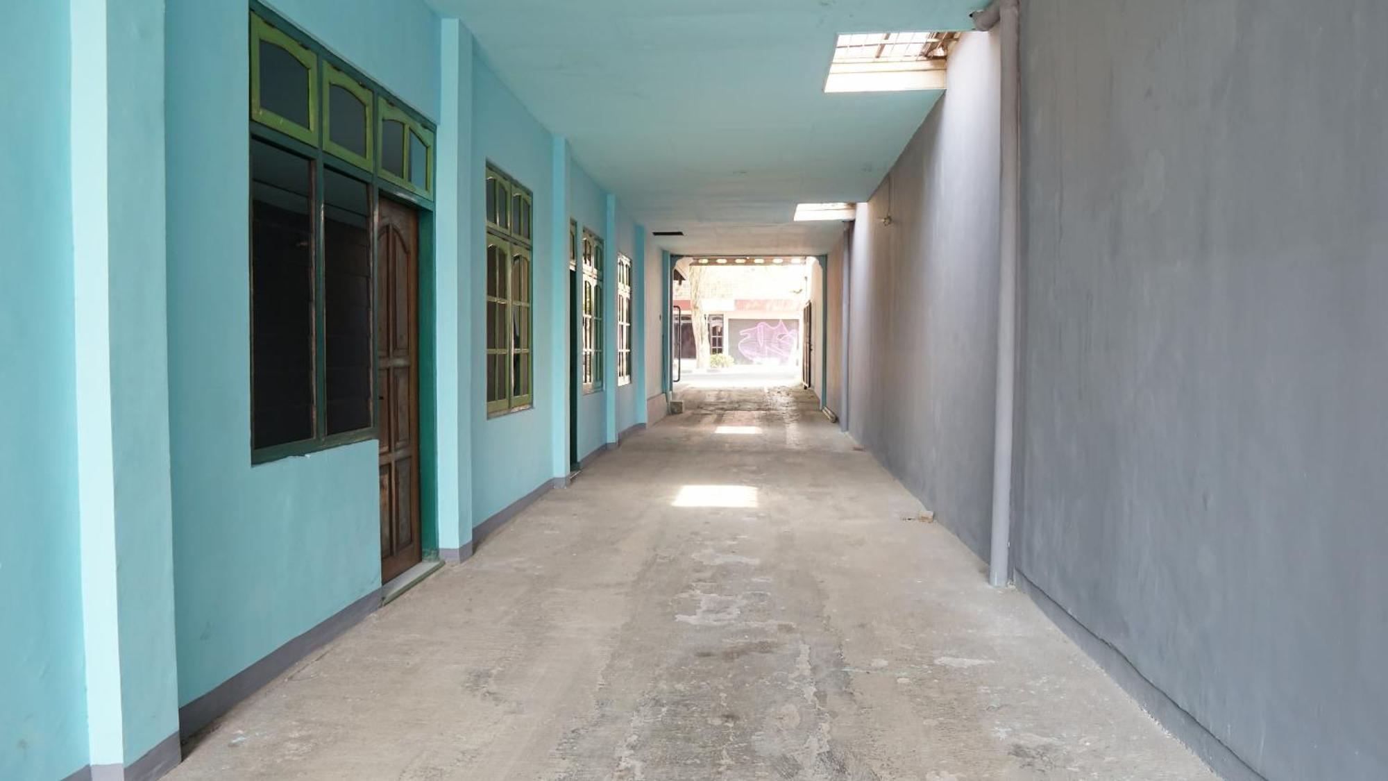 Spot On 93611 Kost Pak Suyatno Syariah 2 Hotel Ponorogo Exterior photo